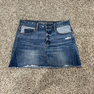American Eagle jean skirt
